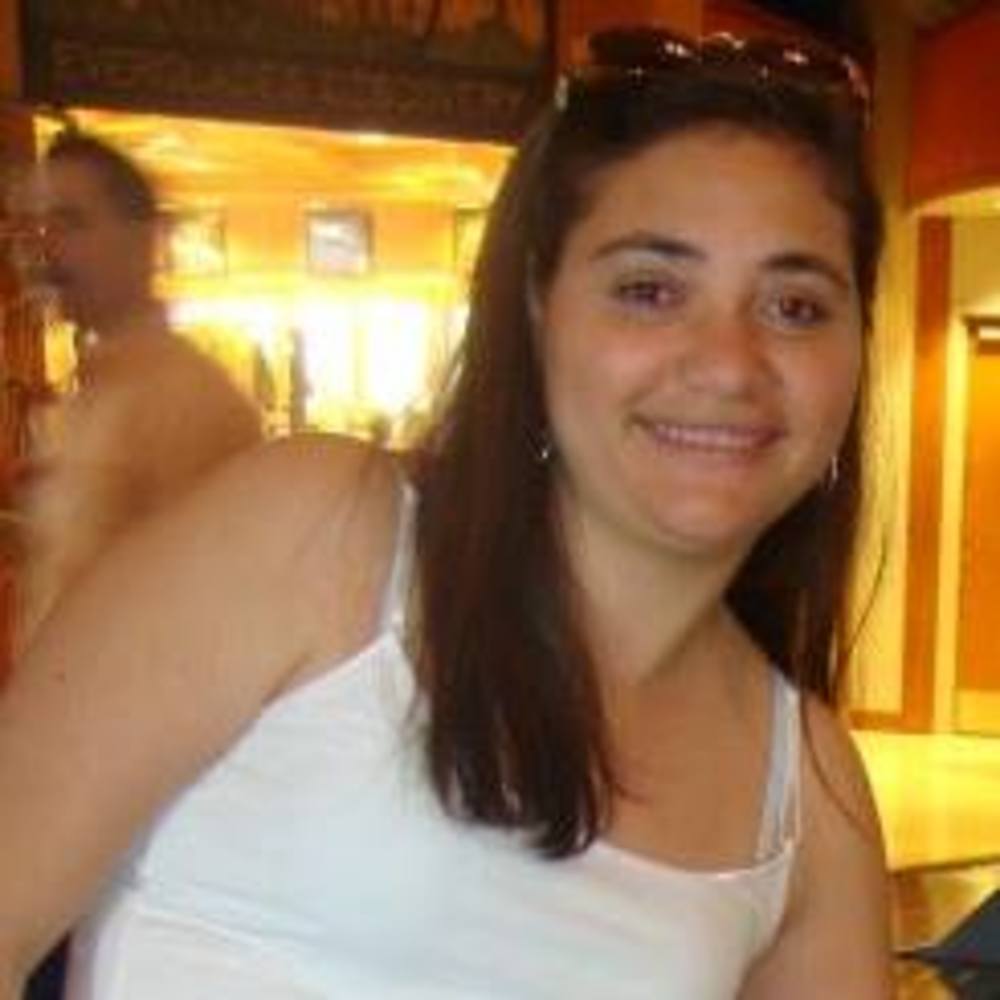 Meet your Posher, Dania